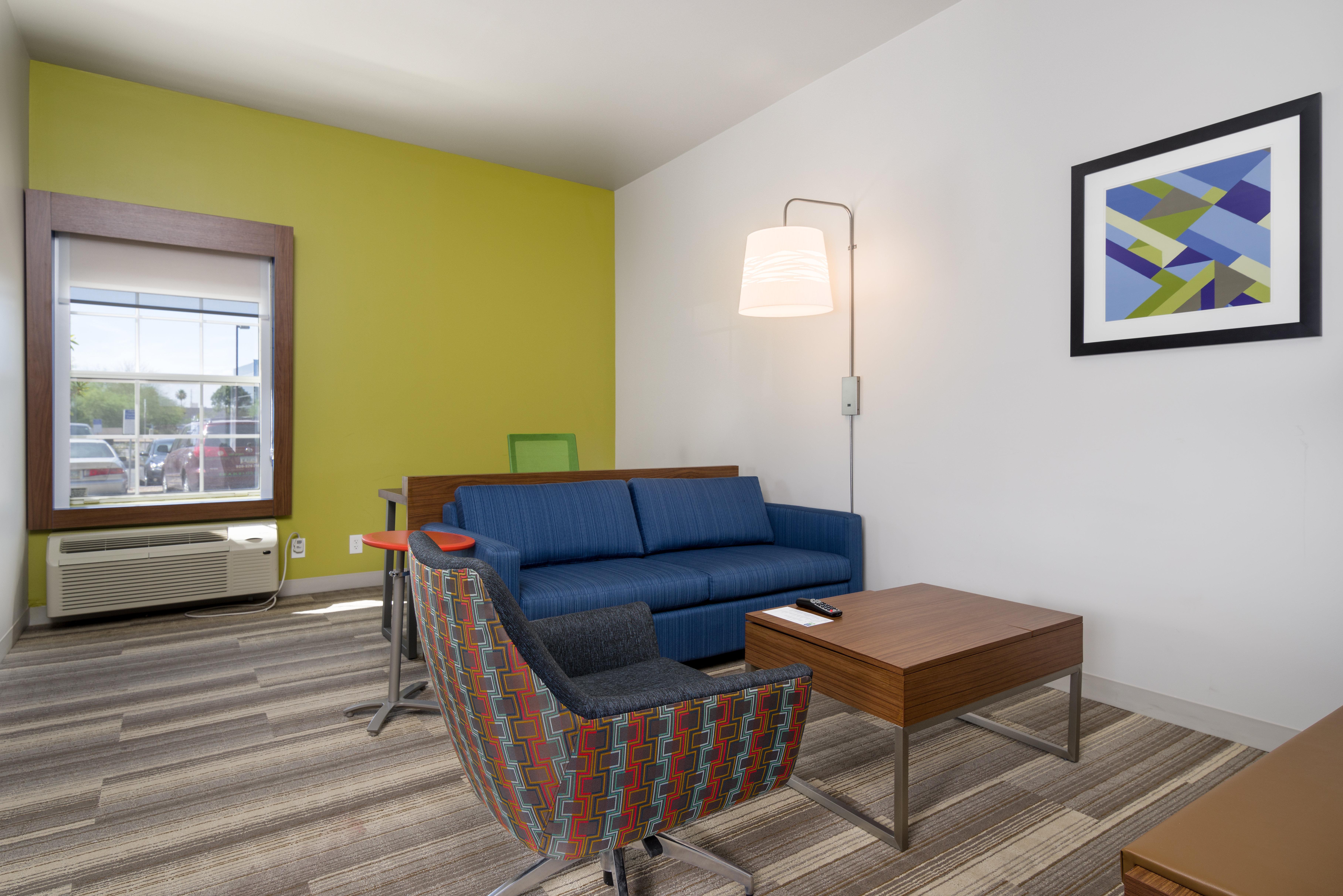 Holiday Inn Express Phoenix-Airport/University Drive By Ihg מראה חיצוני תמונה