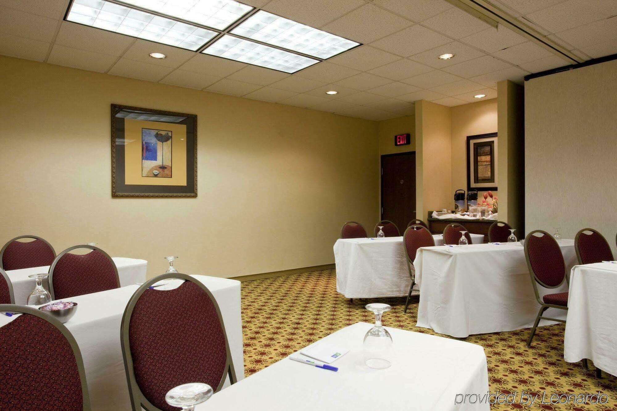 Holiday Inn Express Phoenix-Airport/University Drive By Ihg מראה חיצוני תמונה